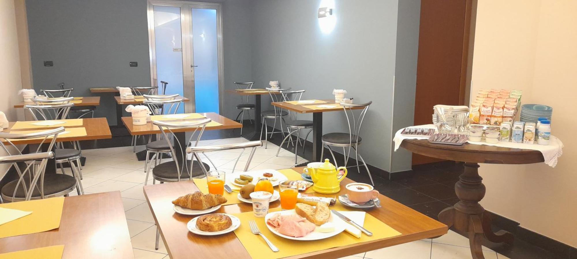 Busca Hotel Ceretto מראה חיצוני תמונה