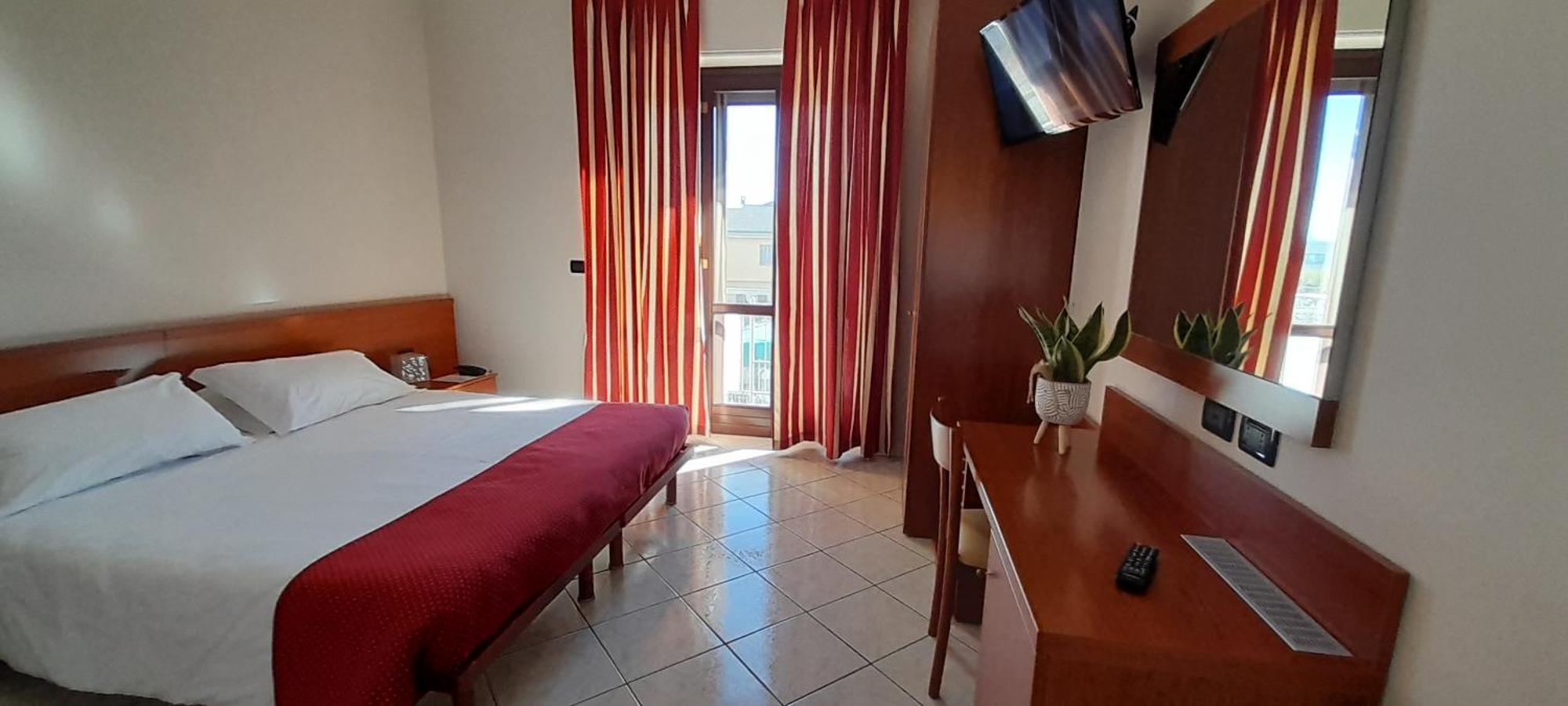Busca Hotel Ceretto מראה חיצוני תמונה